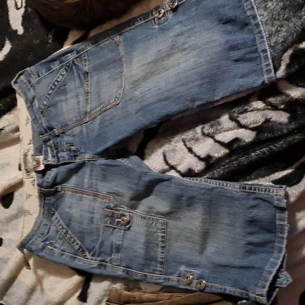 Ymi capris - Picture 1 of 2